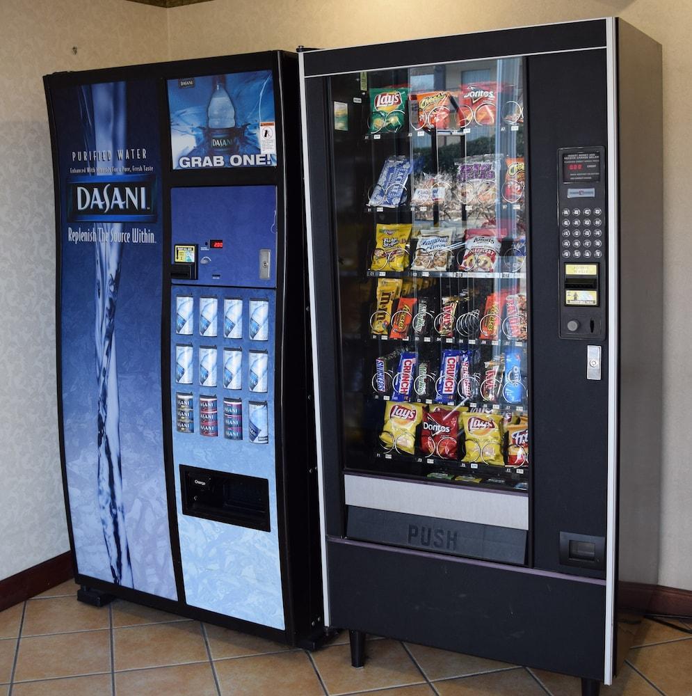 Microtel Inn & Suites By Wyndham Rock Hill/Charlotte Area Bagian luar foto